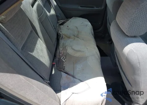 2002 Toyota Camry Le из США, поврежденный, VIN JTDBE32K720040038